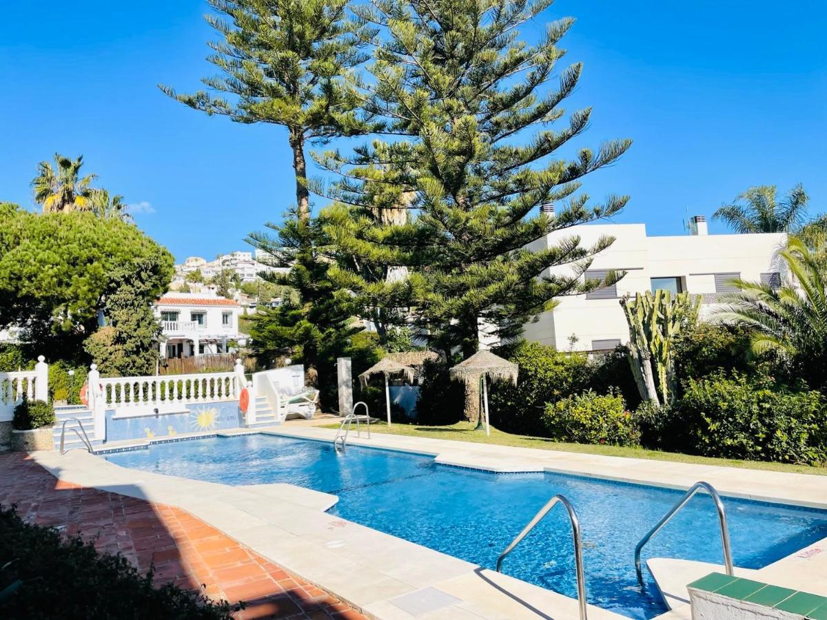 Riviera By The Beach 2 Bedroom Apartment Sitio de Calahonda Exterior foto